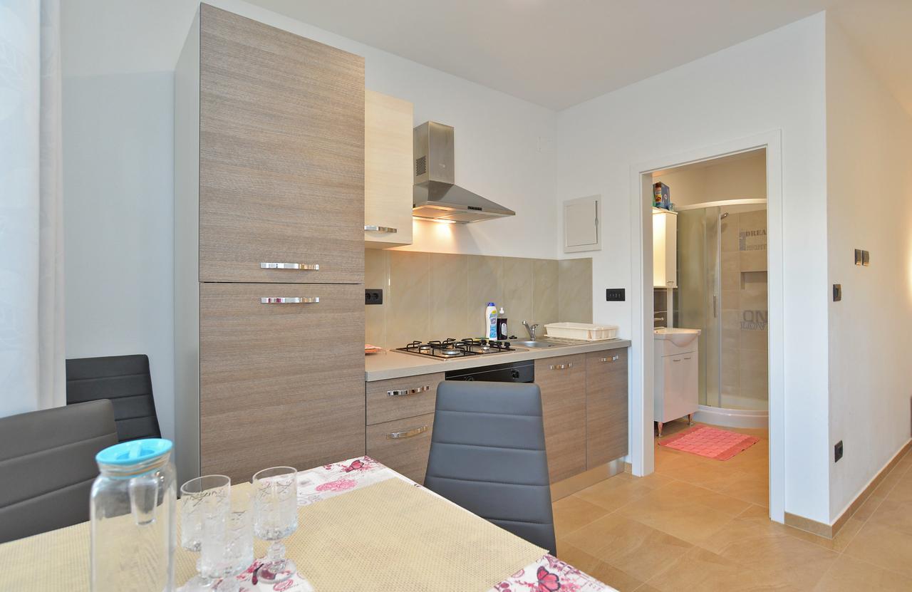 Apartments Elizabeta 1701 Fažana Eksteriør bilde