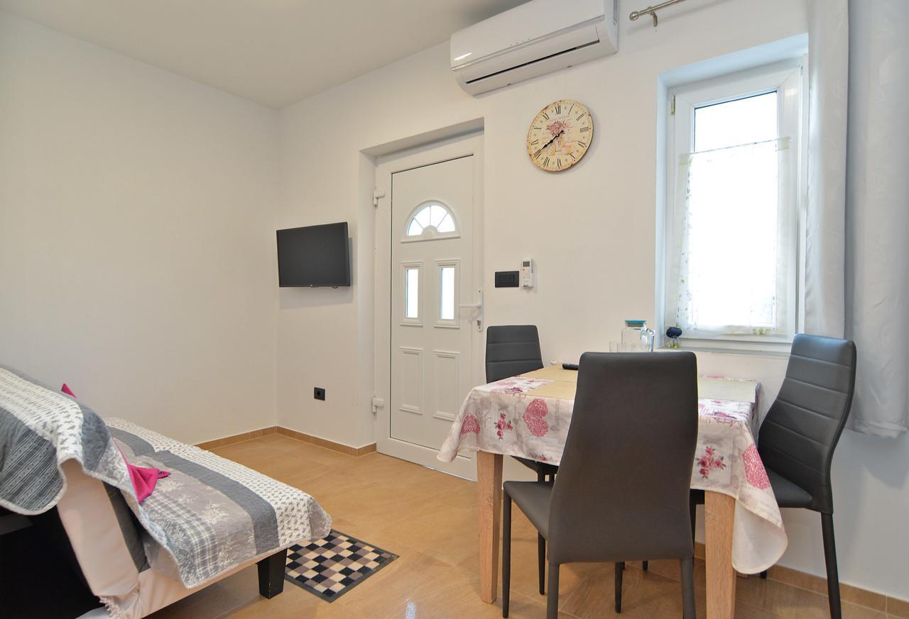 Apartments Elizabeta 1701 Fažana Eksteriør bilde